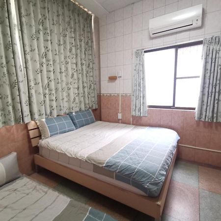 Goodyear-台南包棟 民宿 Extérieur photo